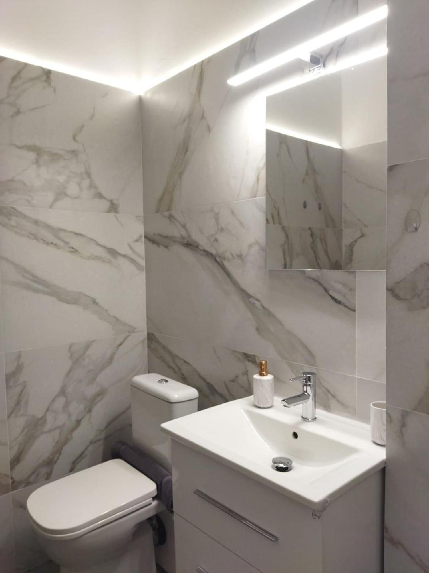 Afrodite Central Apartment By Vpn Atene Esterno foto